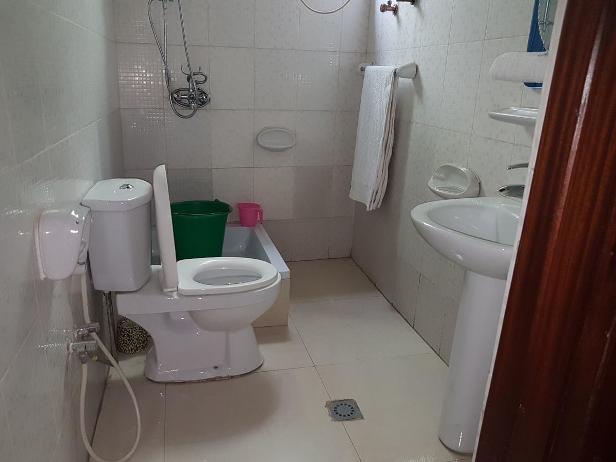 Hotel La Benediction Goma Ngoại thất bức ảnh
