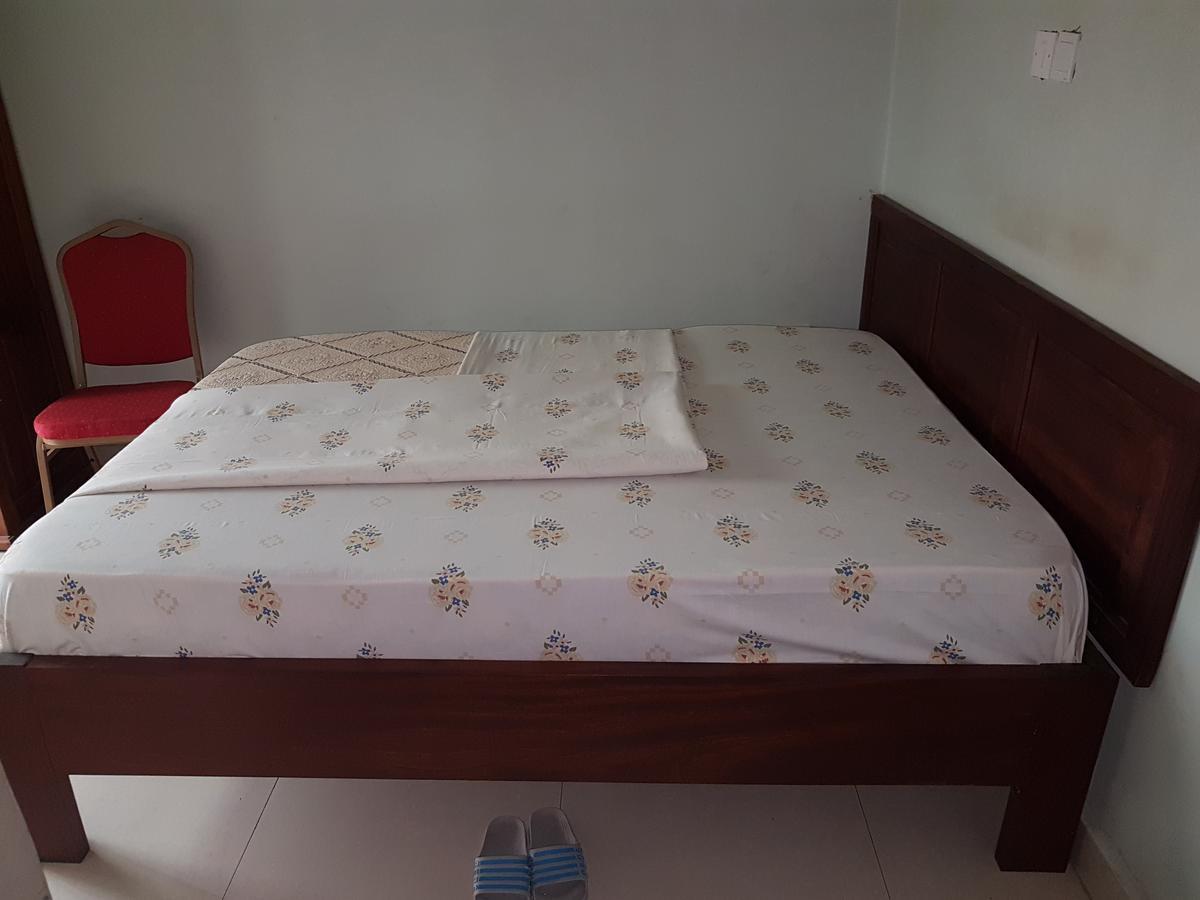 Hotel La Benediction Goma Ngoại thất bức ảnh