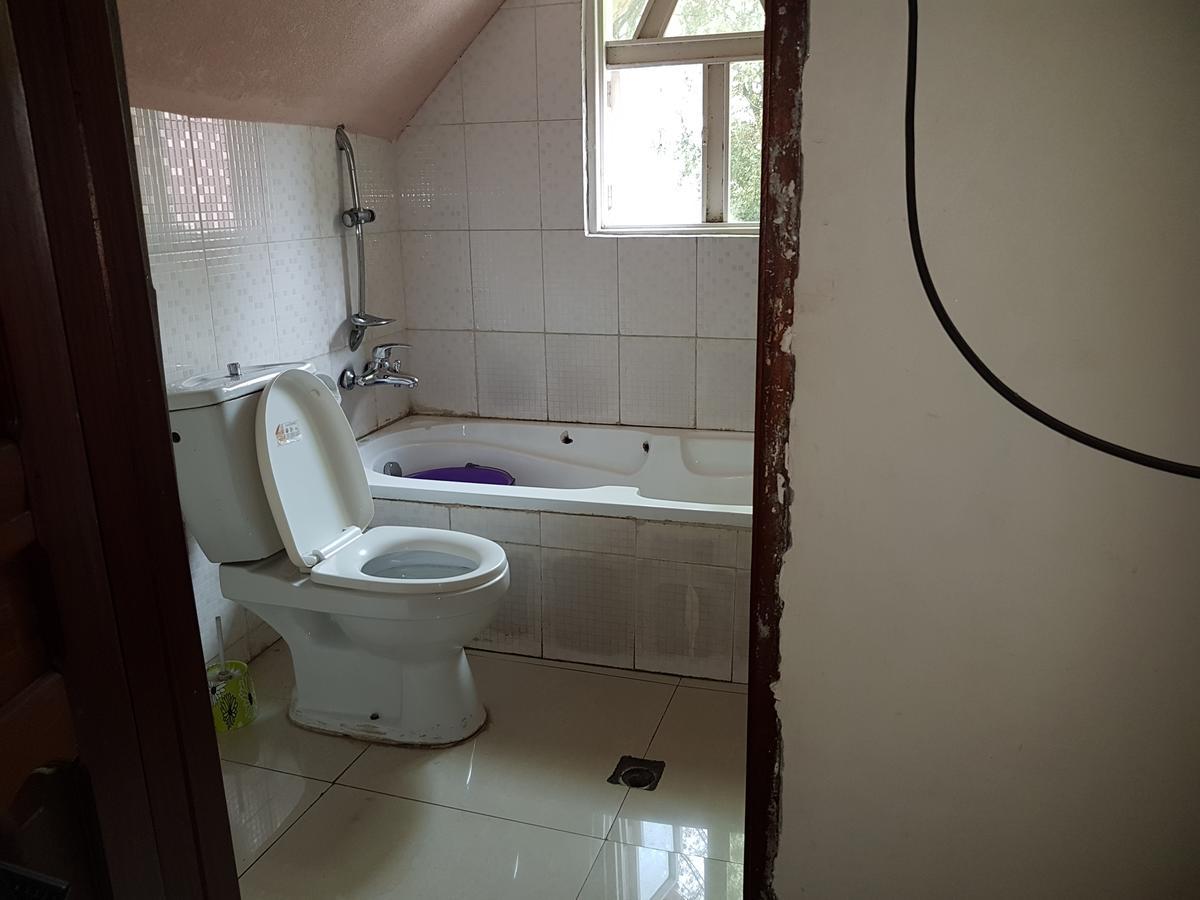 Hotel La Benediction Goma Ngoại thất bức ảnh
