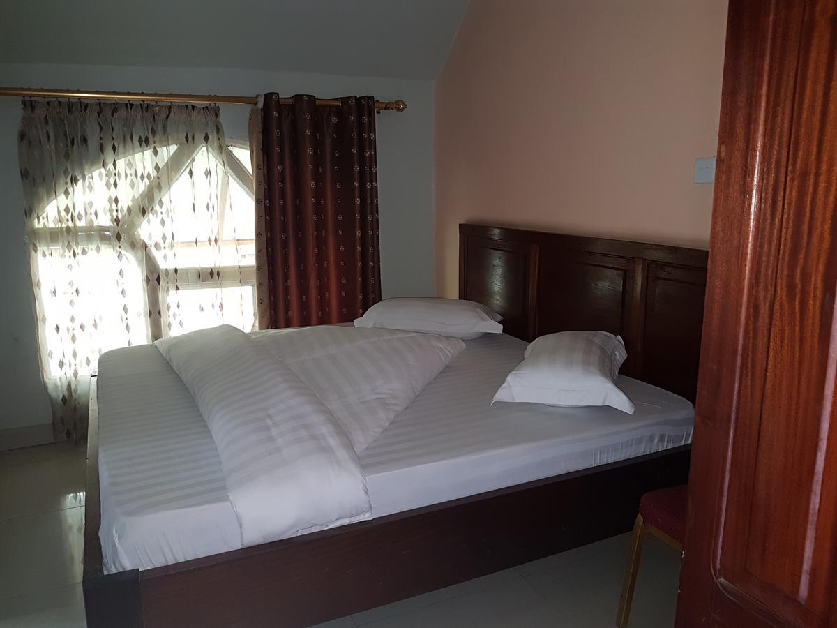Hotel La Benediction Goma Ngoại thất bức ảnh
