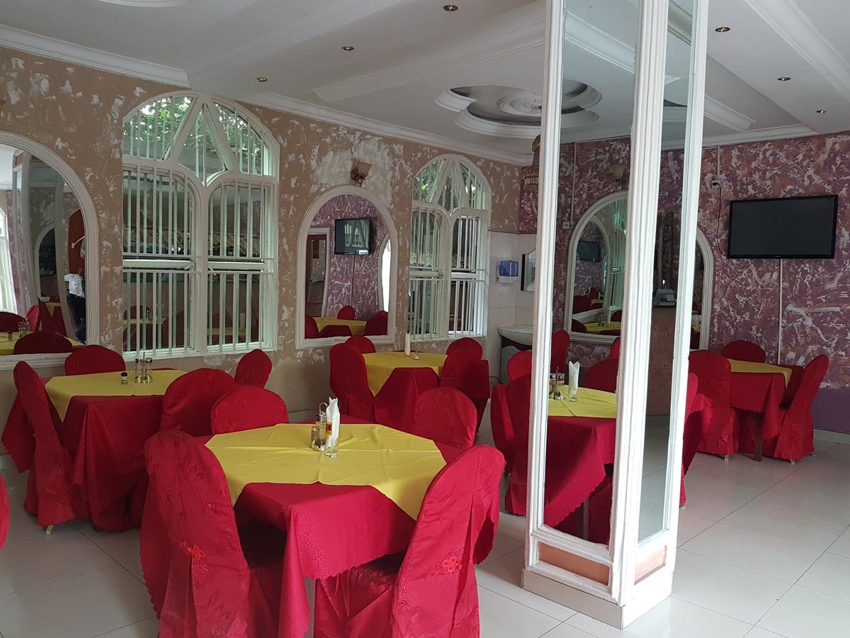 Hotel La Benediction Goma Ngoại thất bức ảnh